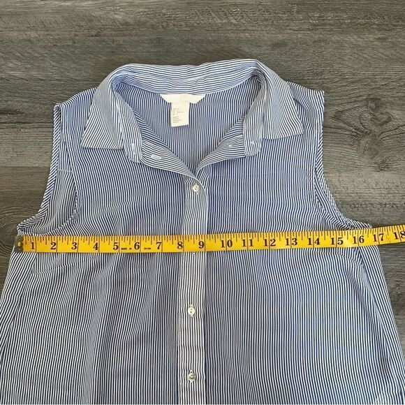 H&M Sleeveless Blouse Preppy Stripe Navy White Button Down Academia - Picture 6 of 7